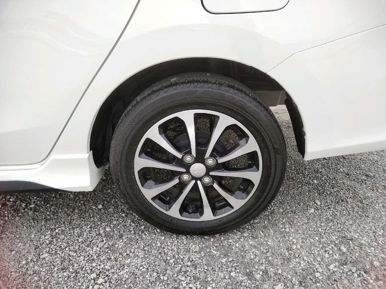 used 2022 Perodua Bezza Advance 1.3