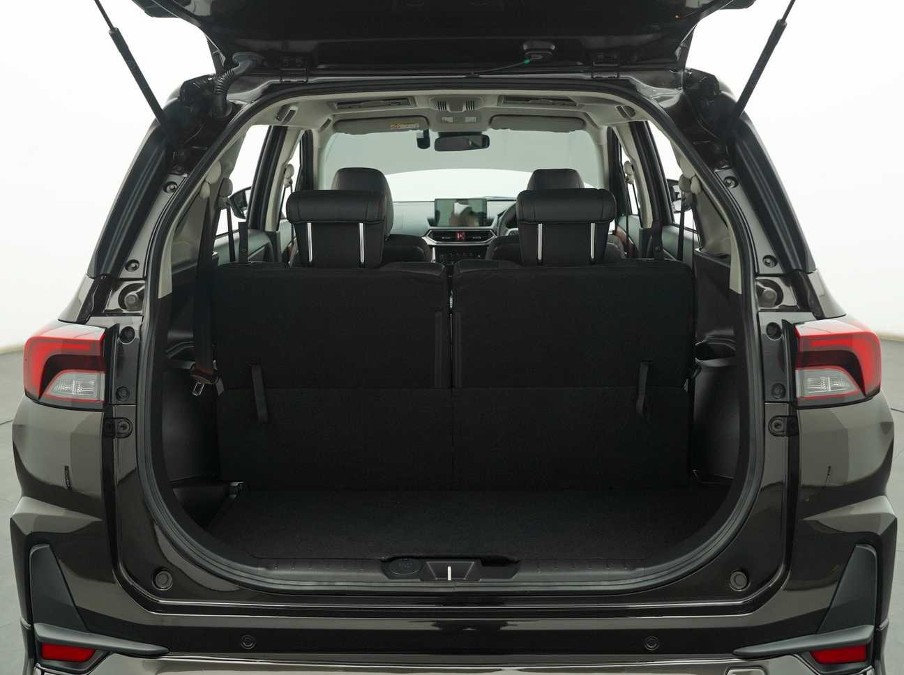 terpakai 2022 Perodua Alza AV 1.5