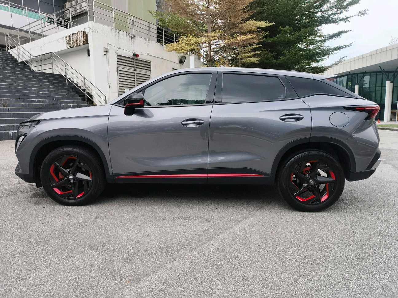 terpakai 2024 Chery Omoda 5 H 1.5