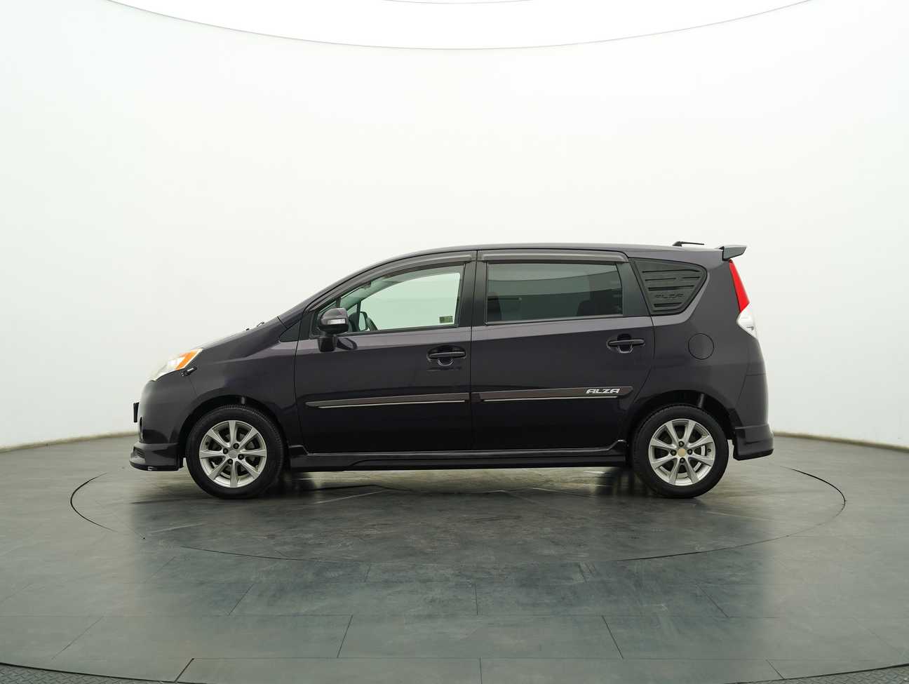 terpakai 2012 Perodua Alza EZi 1.5