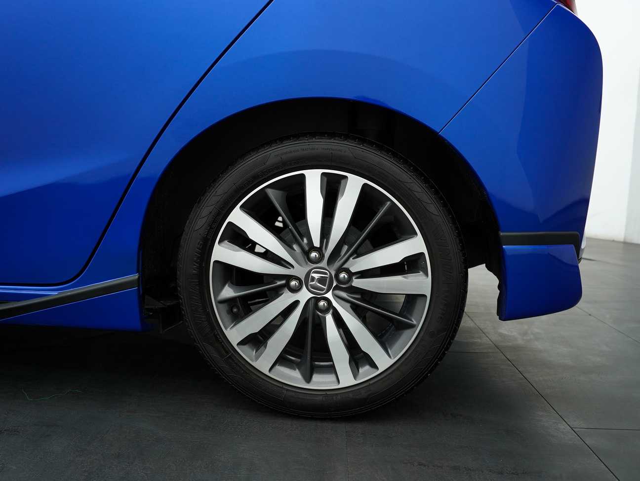 used 2015 Honda Jazz V 1.5