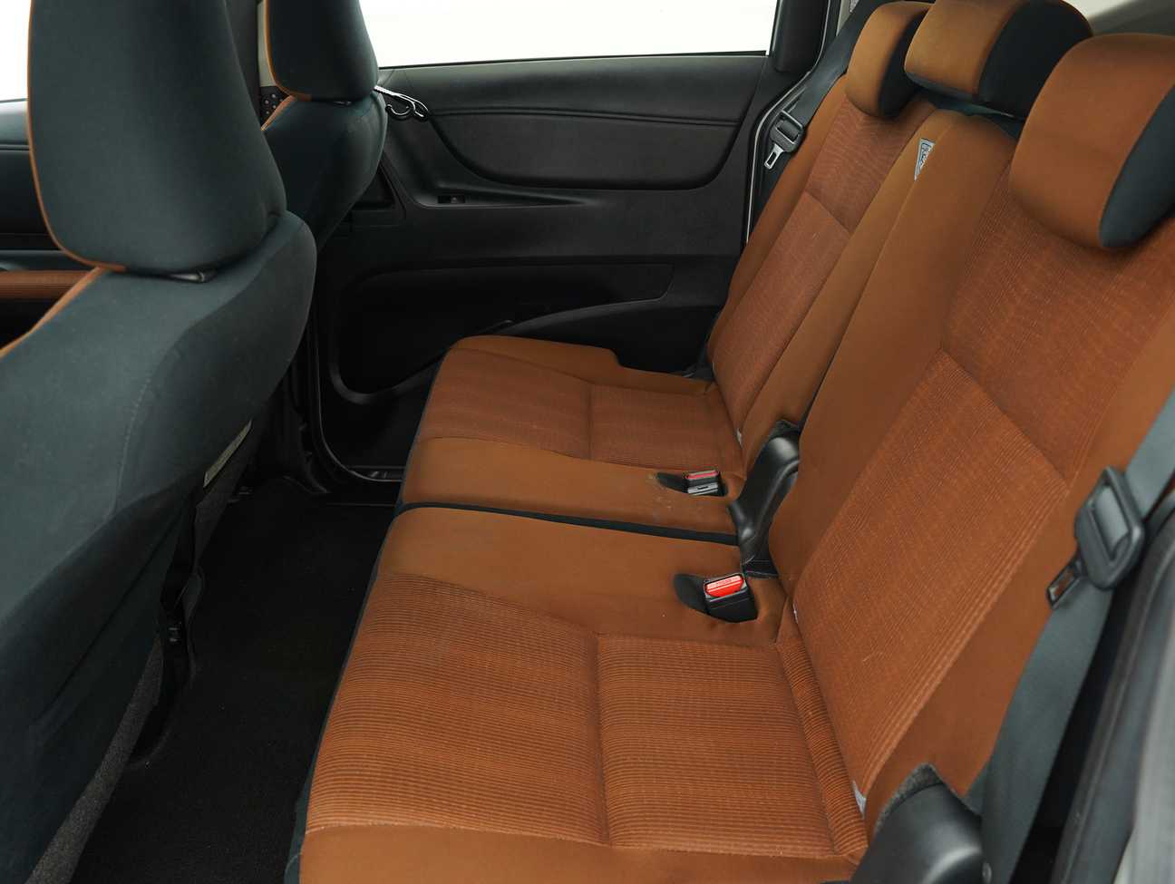 used 2017 Toyota Sienta V 1.5