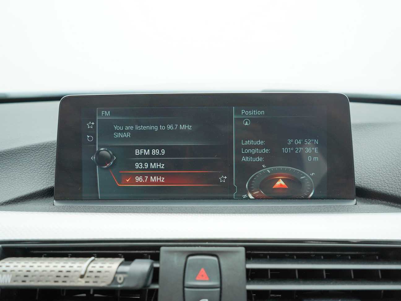 terpakai 2017 BMW 3 30E M SPORT 2.0