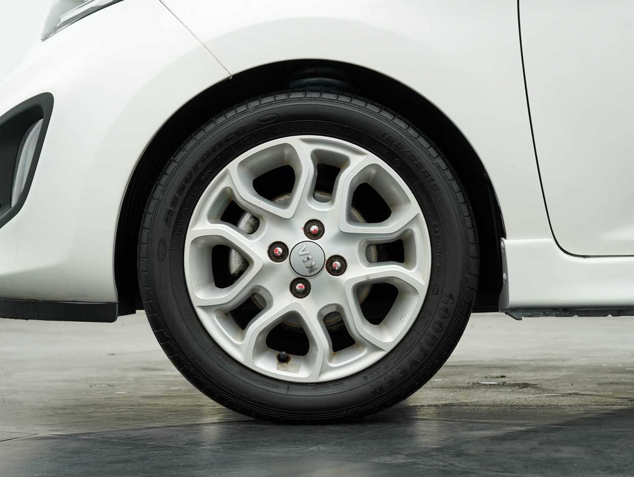 terpakai 2014 Kia Picanto  1.2