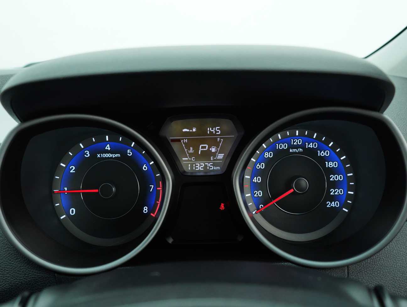 terpakai 2015 Hyundai Elantra Elegance 1.6