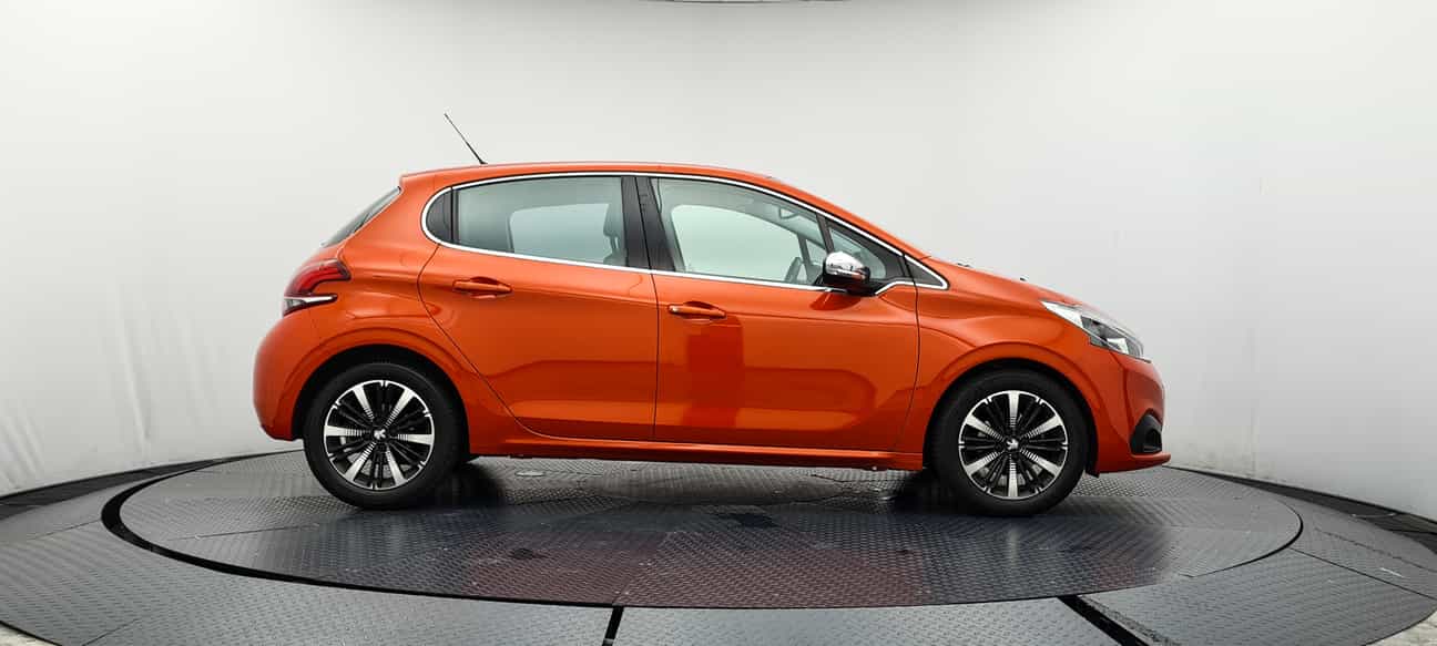 used 2019 Peugeot 208 FL PURETECH 1.2