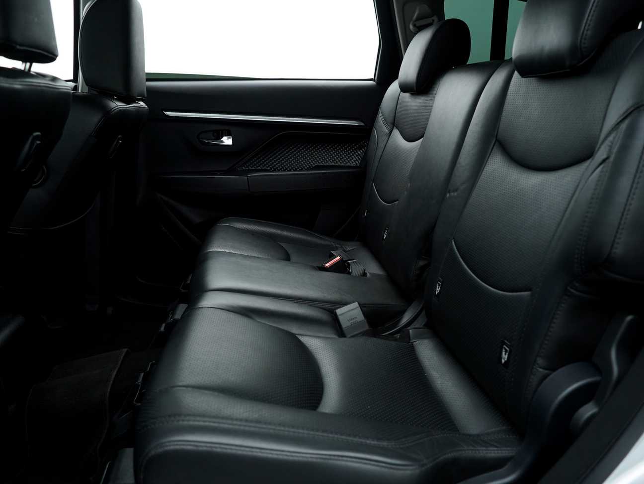 terpakai 2020 Perodua Aruz AV 1.5