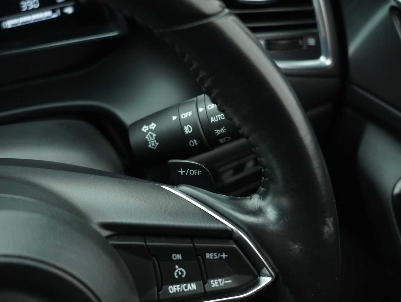 terpakai 2018 Mazda 3 SKYACTIV-G High 2.0