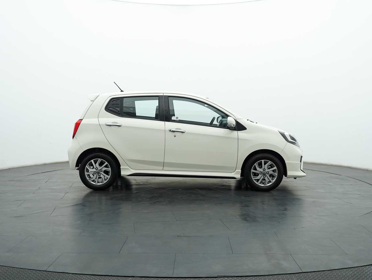 terpakai 2021 Perodua AXIA Advance 1.0