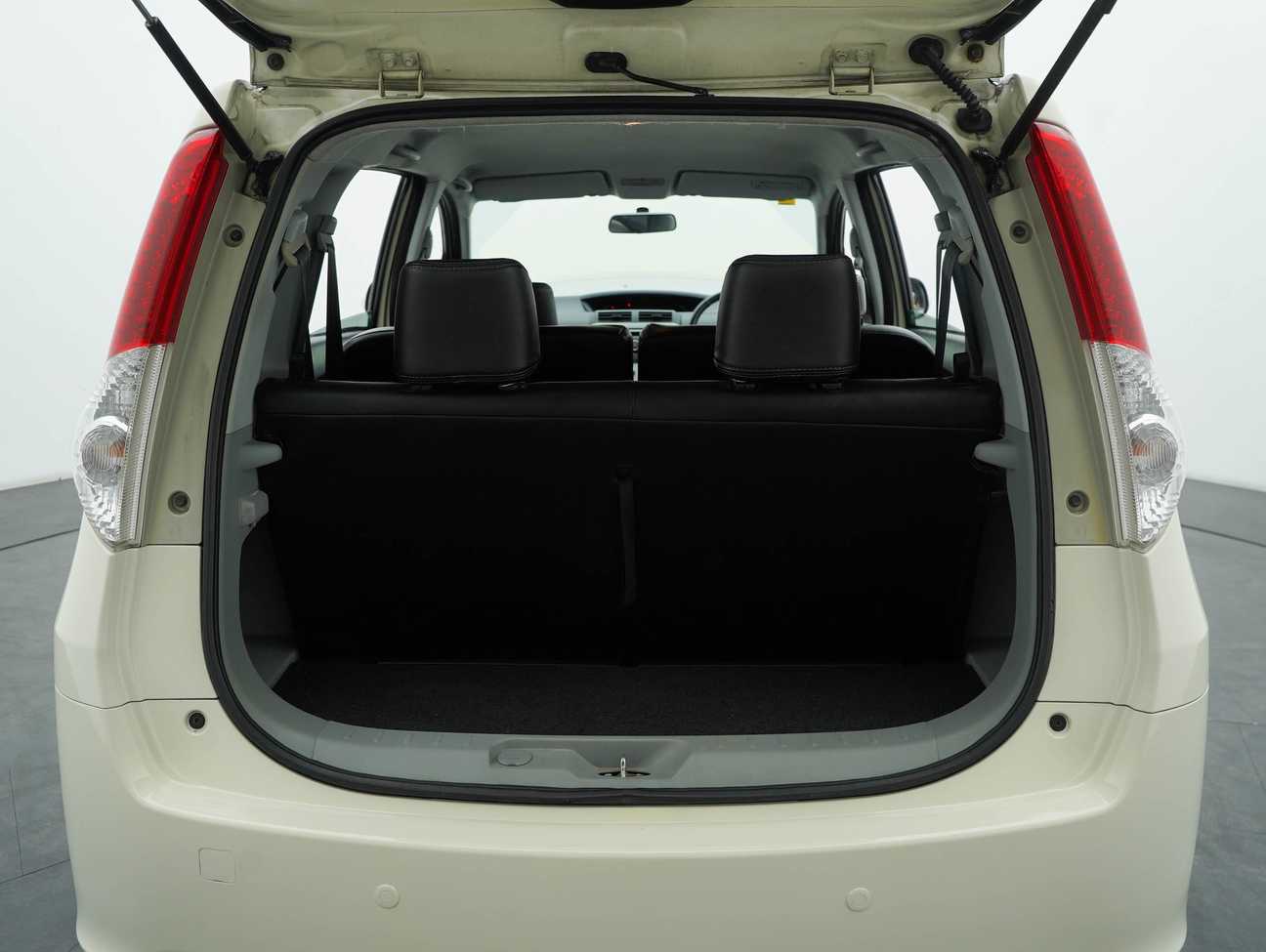 terpakai 2010 Perodua Alza EZi 1.5