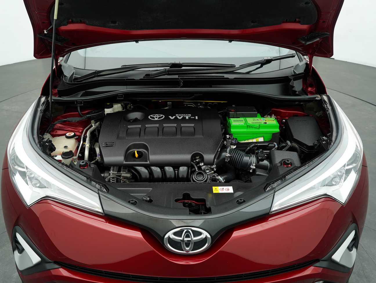 used 2019 Toyota C-HR  1.8