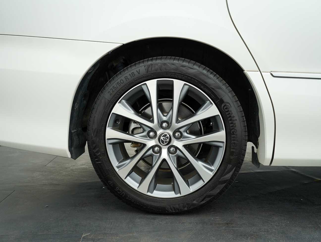 terpakai 2016 Toyota Estima Aeras 2.4