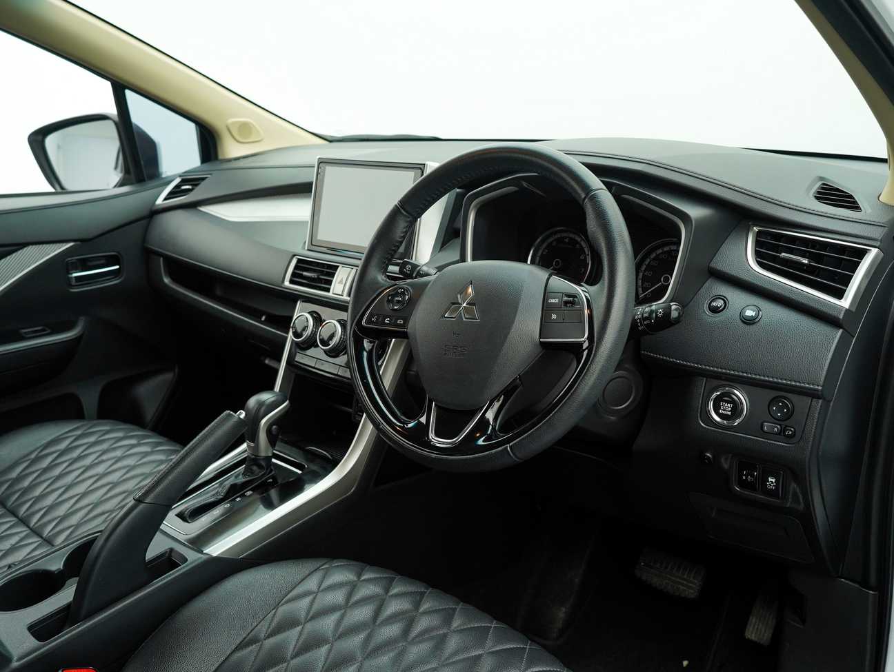 terpakai 2021 Mitsubishi Xpander  1.5