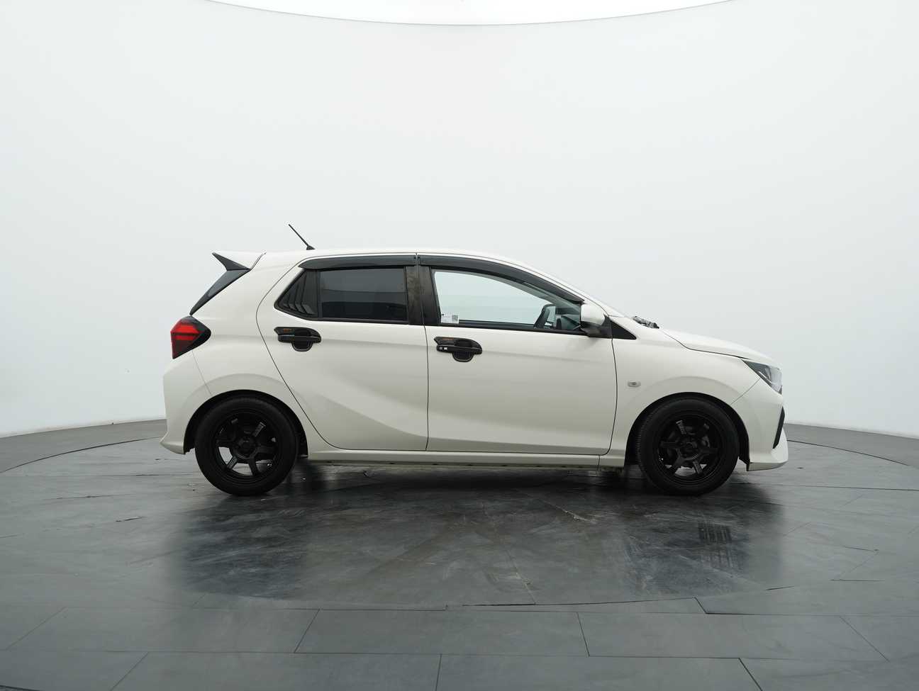 used 2023 Perodua AXIA X 1.0