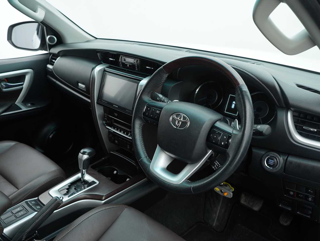 used 2018 Toyota Fortuner VRZ 2.4