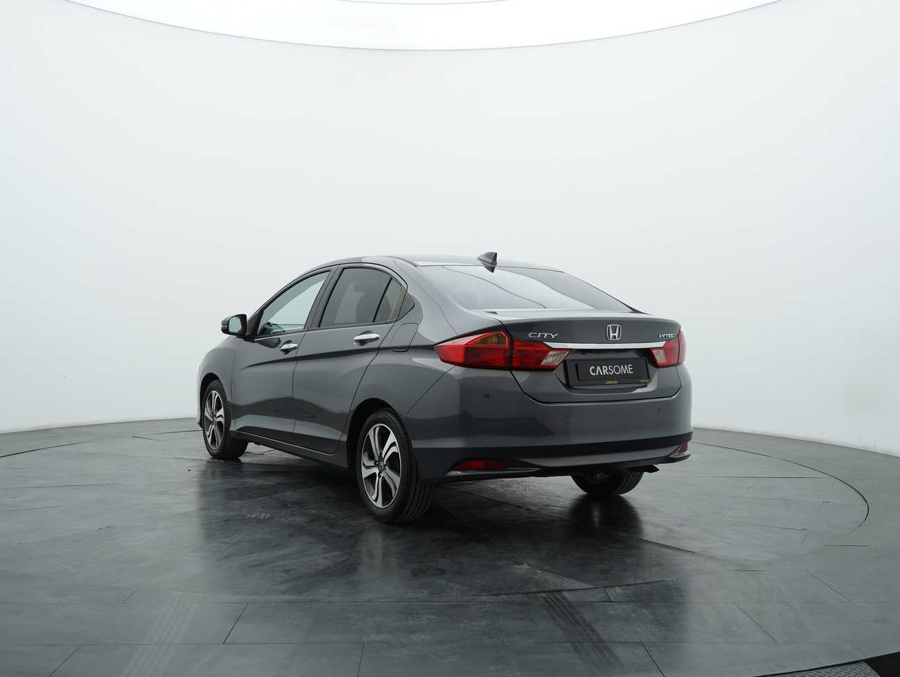 used 2015 Honda City V 1.5