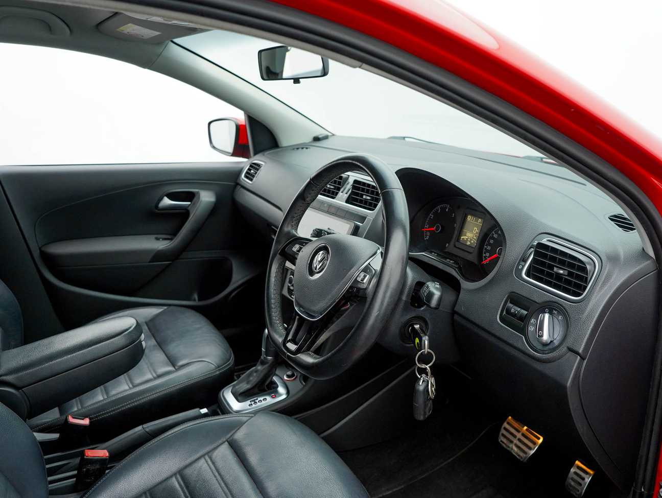 terpakai 2017 Volkswagen Polo  1.6