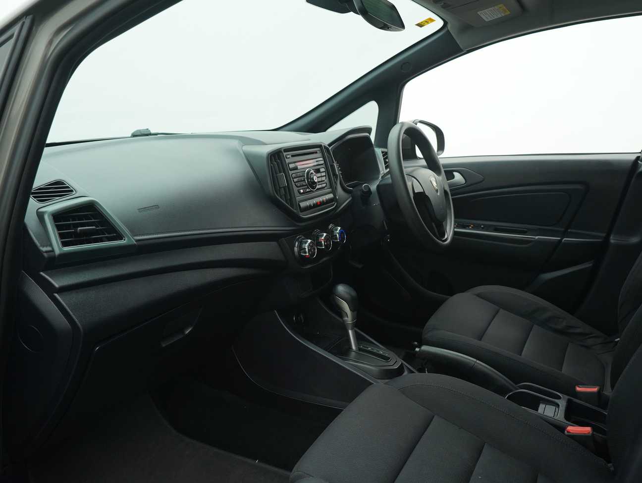 used 2015 Proton Iriz Standard 1.3