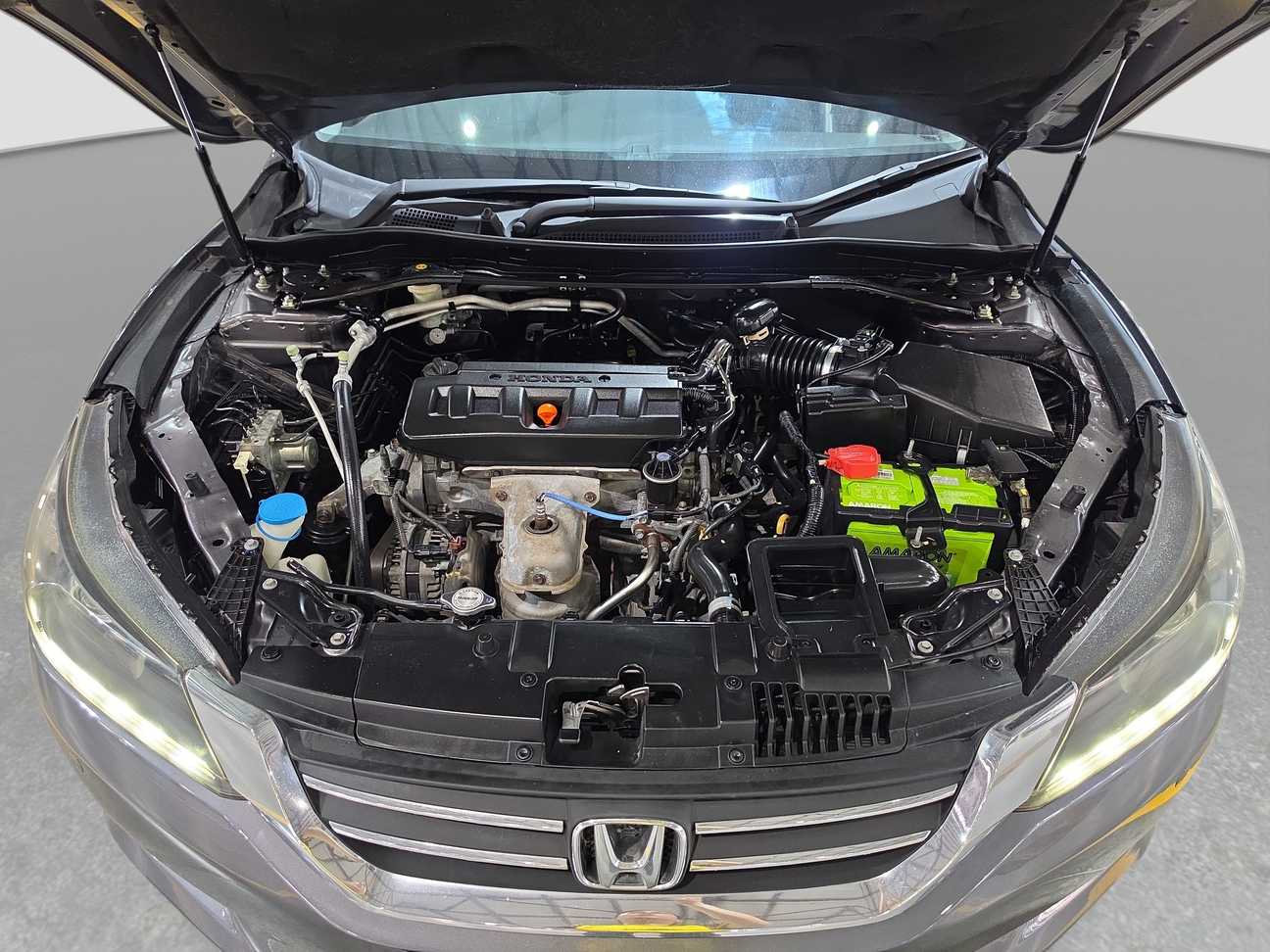 used 2014 Honda Accord VTi-L 2.0