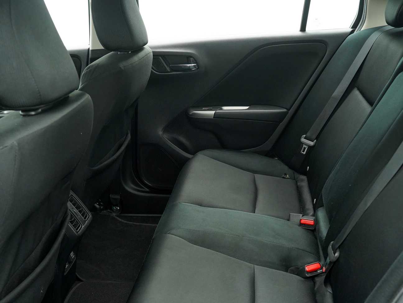 used 2014 Honda City V 1.5