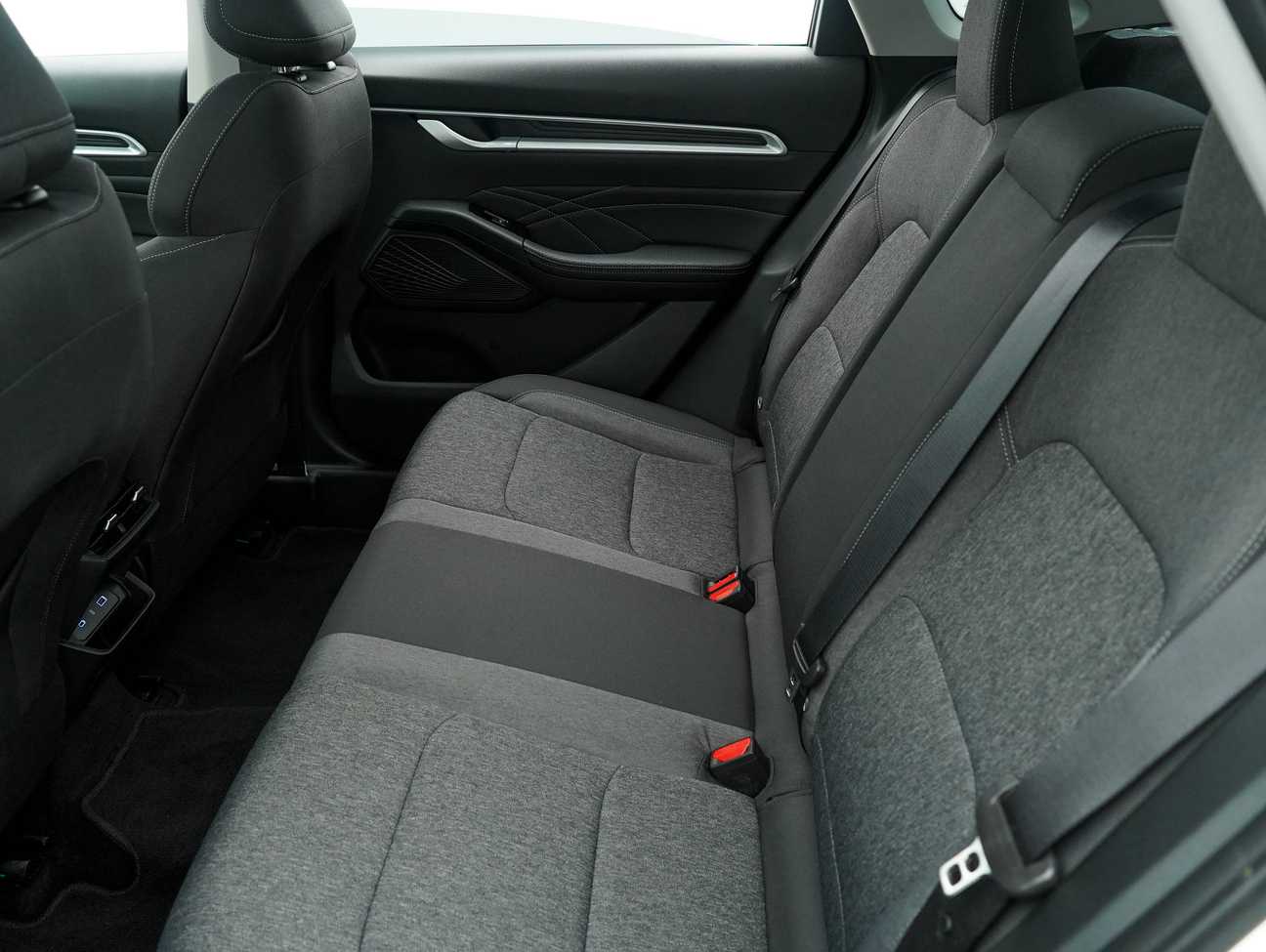 used 2024 Proton S70 Executive 1.5