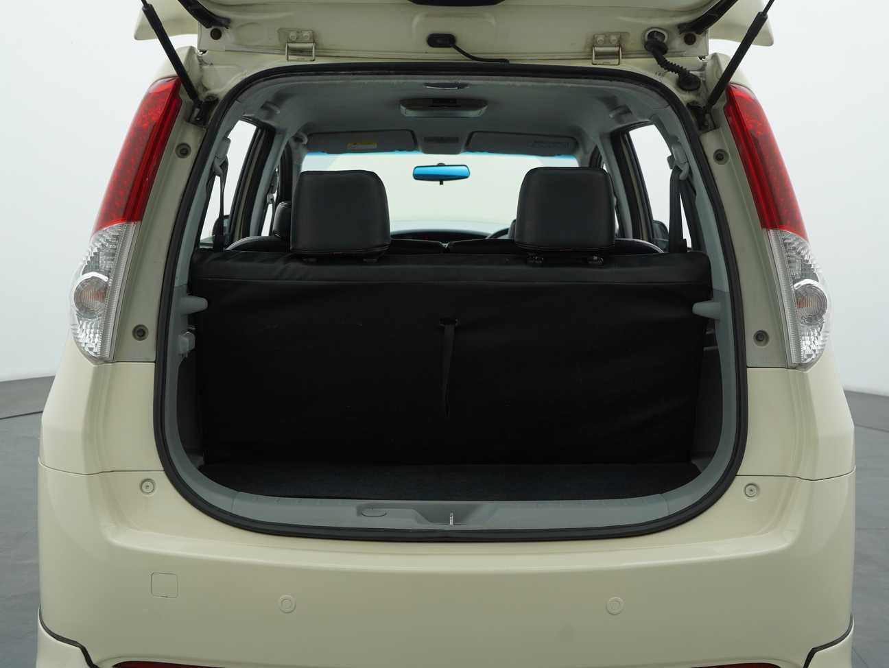 terpakai 2013 Perodua Alza EZi 1.5