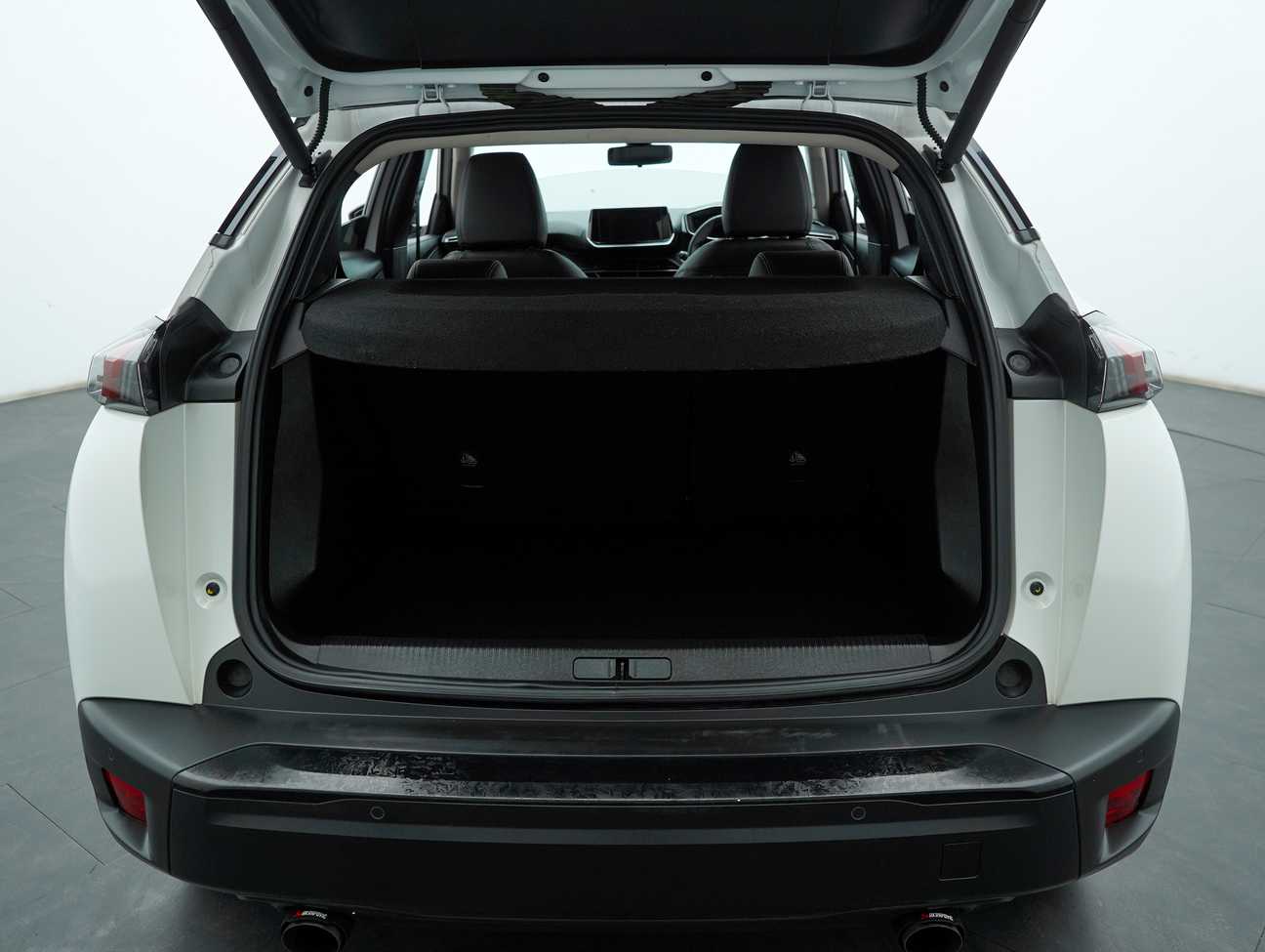 used 2022 Peugeot 2008 Allure 1.2