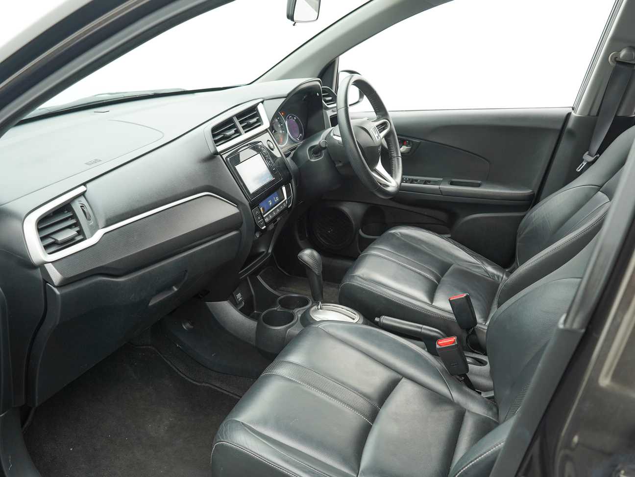 used 2017 Honda BR-V V 1.5