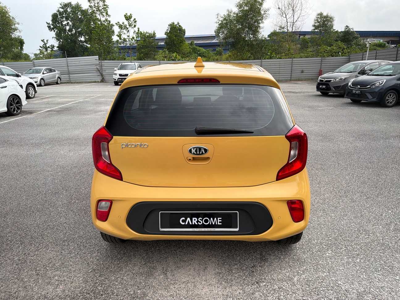 terpakai 2018 Kia Picanto EX 1.2