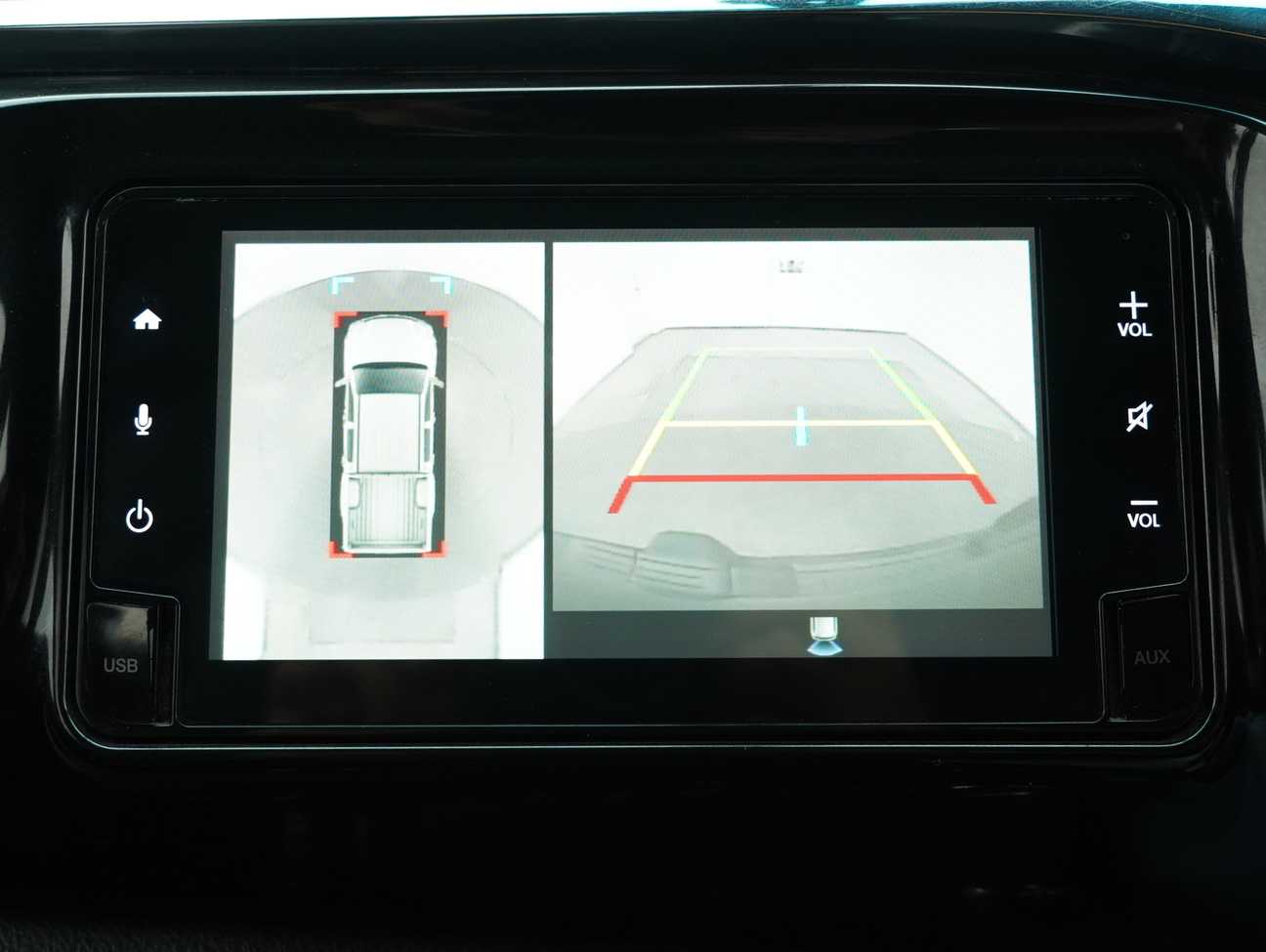 terpakai 2020 Toyota Hilux Black Edition Dual Cab 2.8