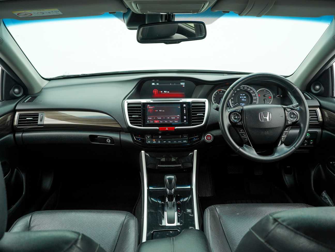 used 2018 Honda Accord VTi-L Advance 2.4