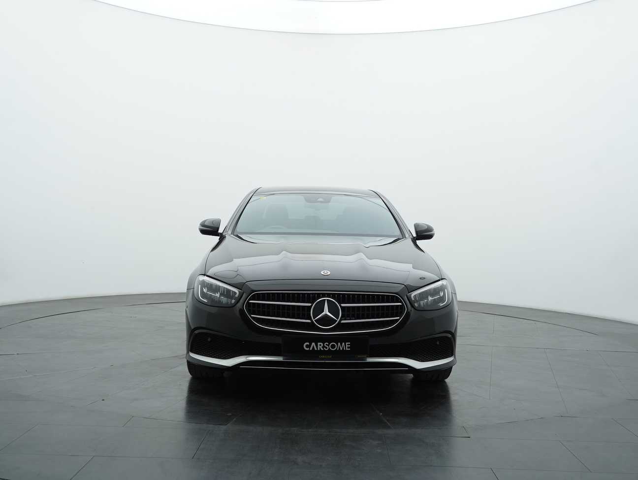 used 2023 Mercedes-Benz E200 Avantgarde 2.0