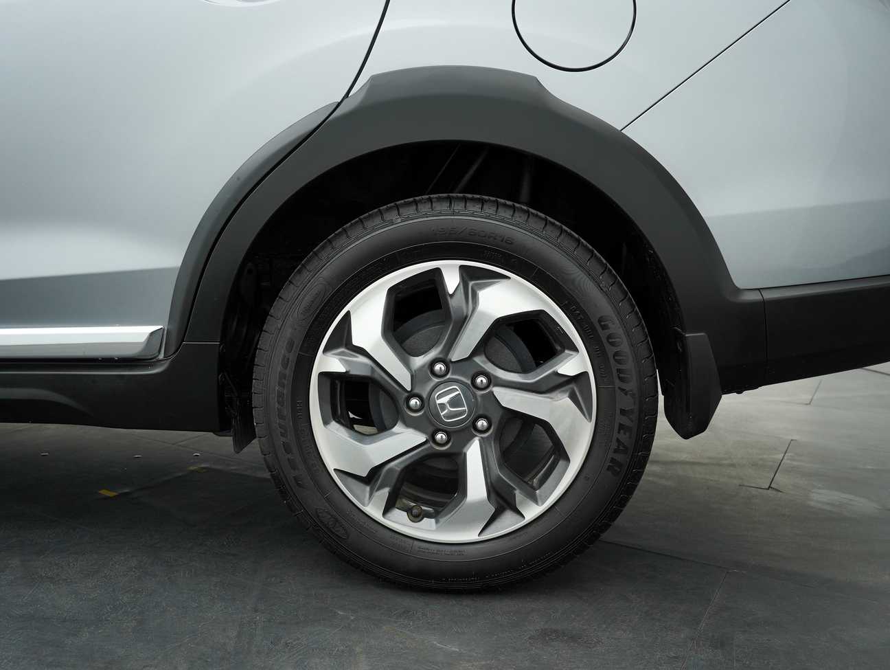 used 2019 Honda BR-V V 1.5