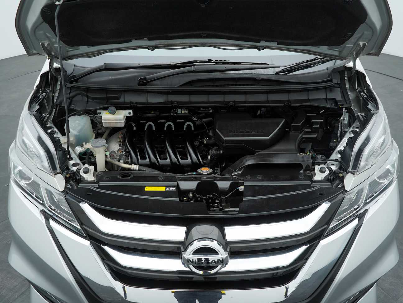 used 2018 Nissan Serena S-Hybrid High-Way Star Premium 2.0
