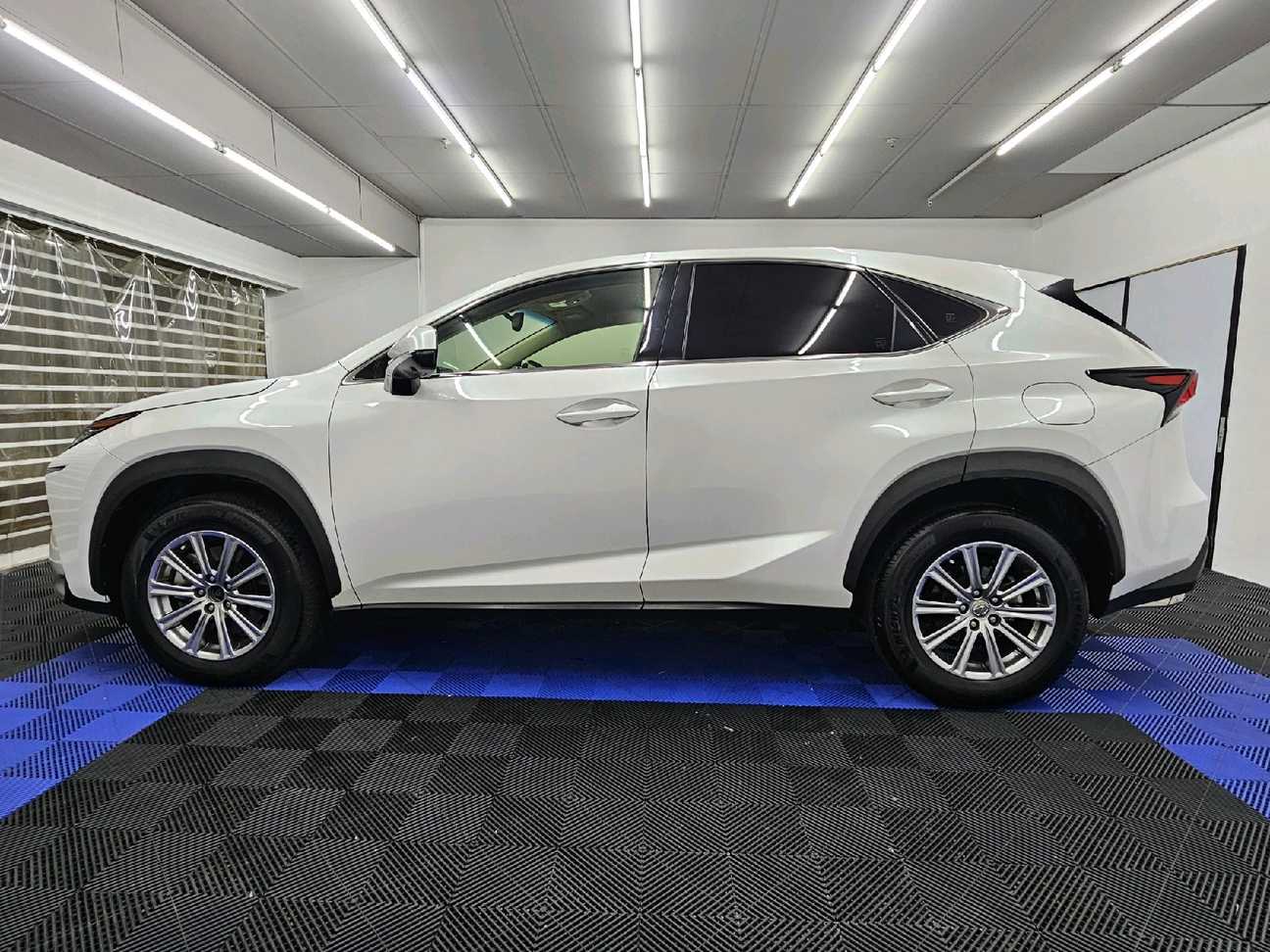 used 2017 Lexus NX 200t  2.0