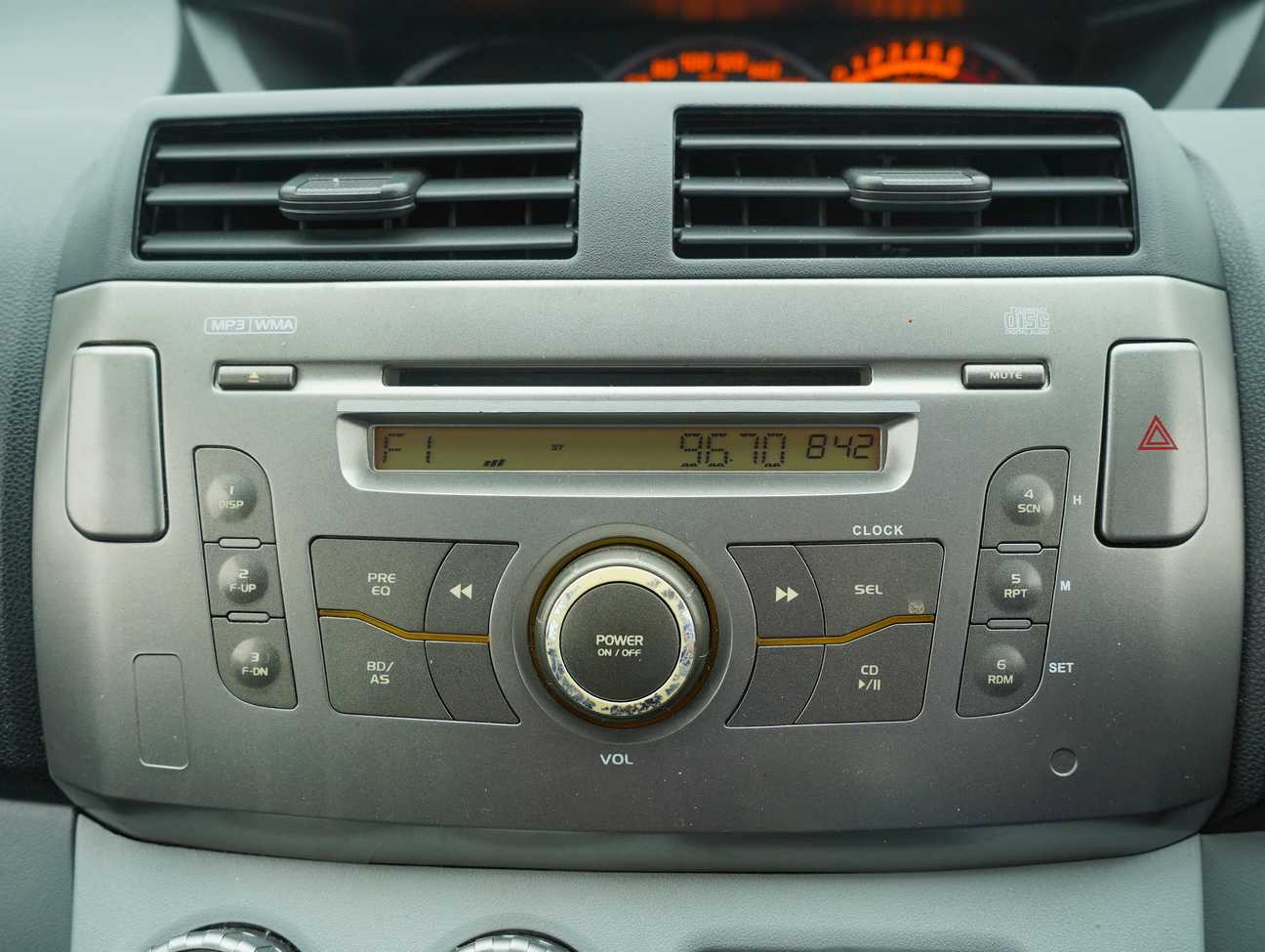 terpakai 2013 Perodua ALZA EZ 1.5
