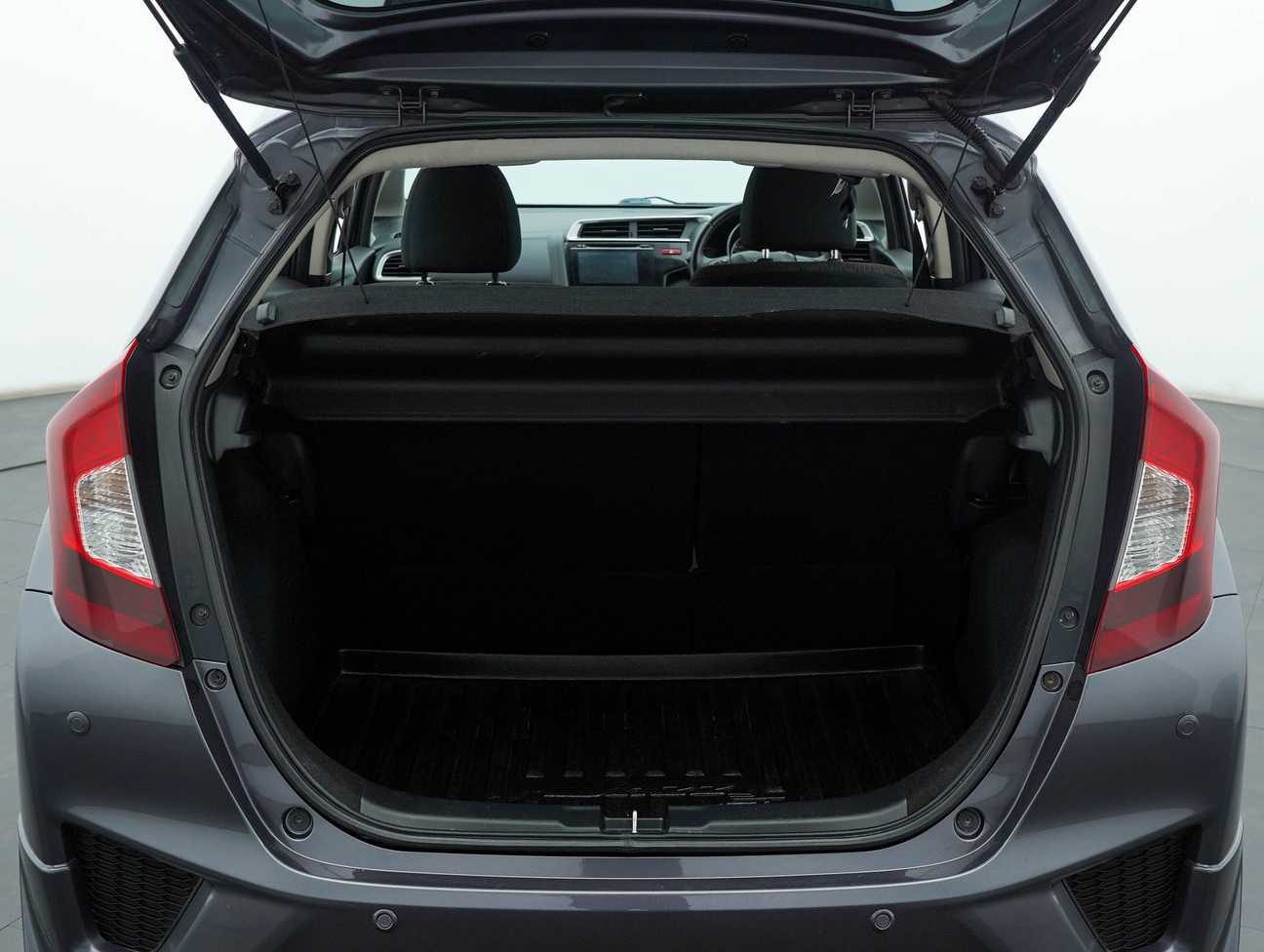 used 2016 Honda Jazz V 1.5