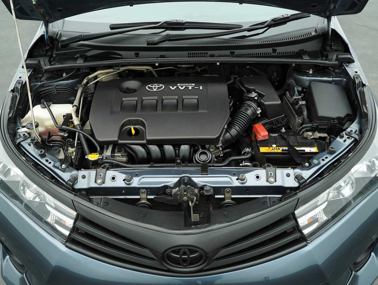 used 2015 Toyota Corolla Altis G 1.8