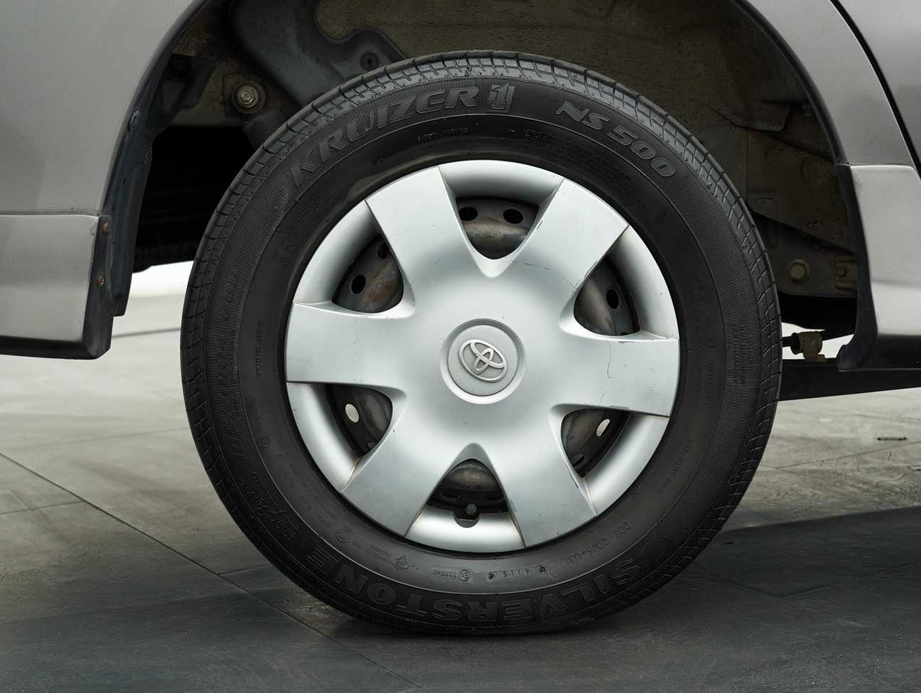 used 2010 Toyota Avanza  1.3