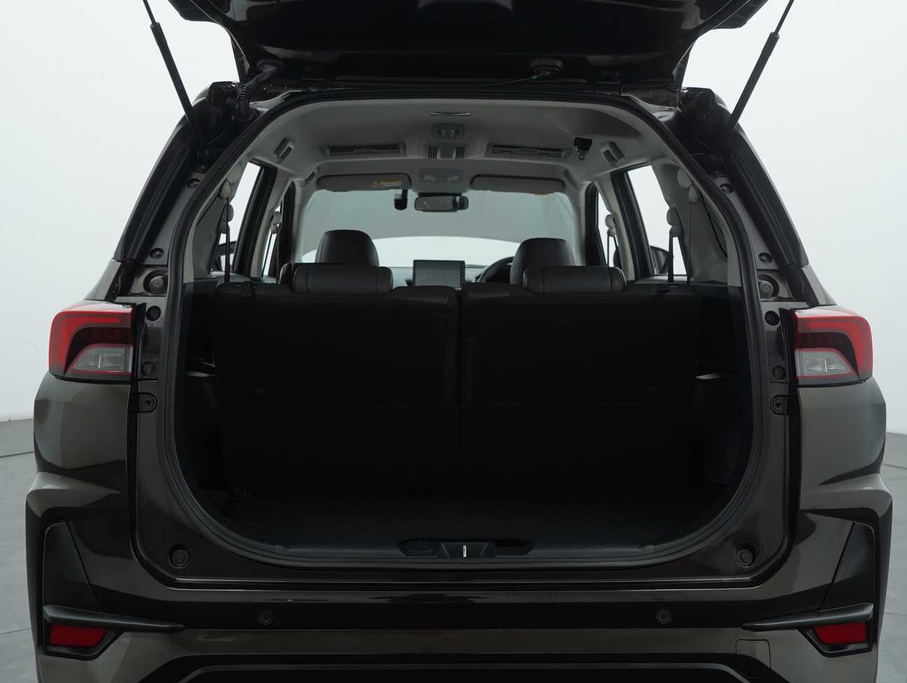 terpakai 2023 Perodua Alza AV 1.5