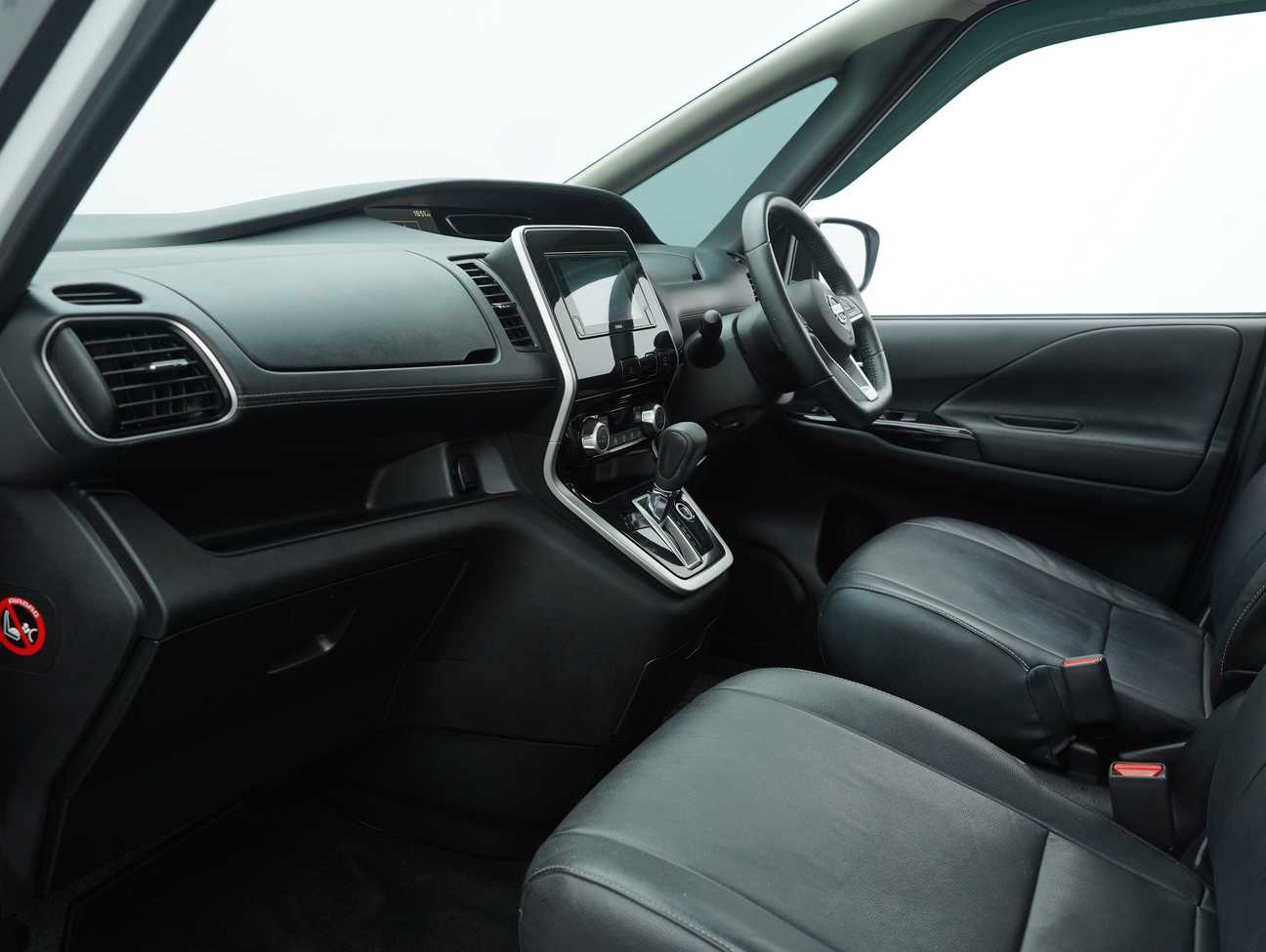 terpakai 2019 Nissan Serena S-Hybrid High-Way Star Premium 2.0