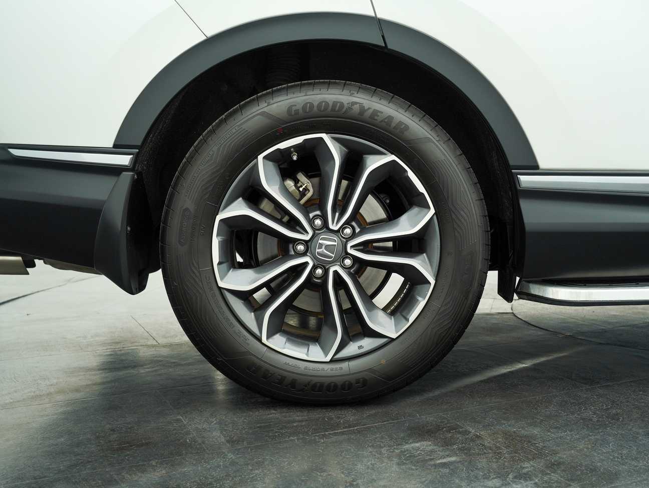 terpakai 2022 Honda CR-V TC-P VTEC 1.5