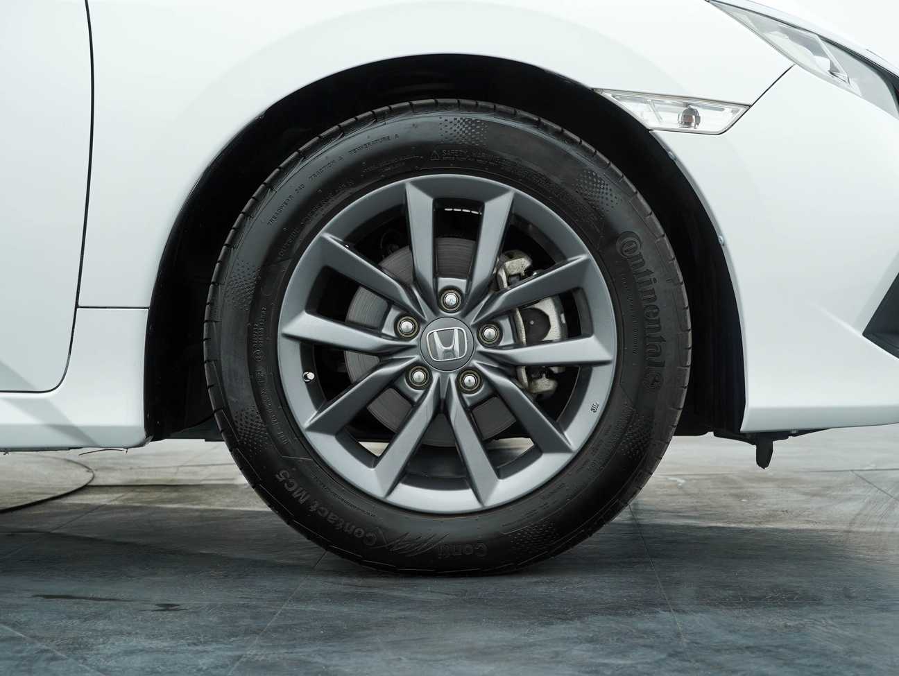 terpakai 2020 Honda Civic S 1.8