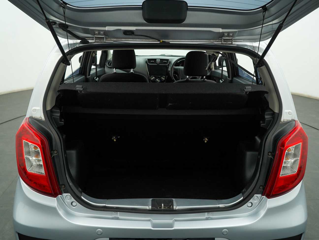 terpakai 2015 Perodua AXIA G 1.0