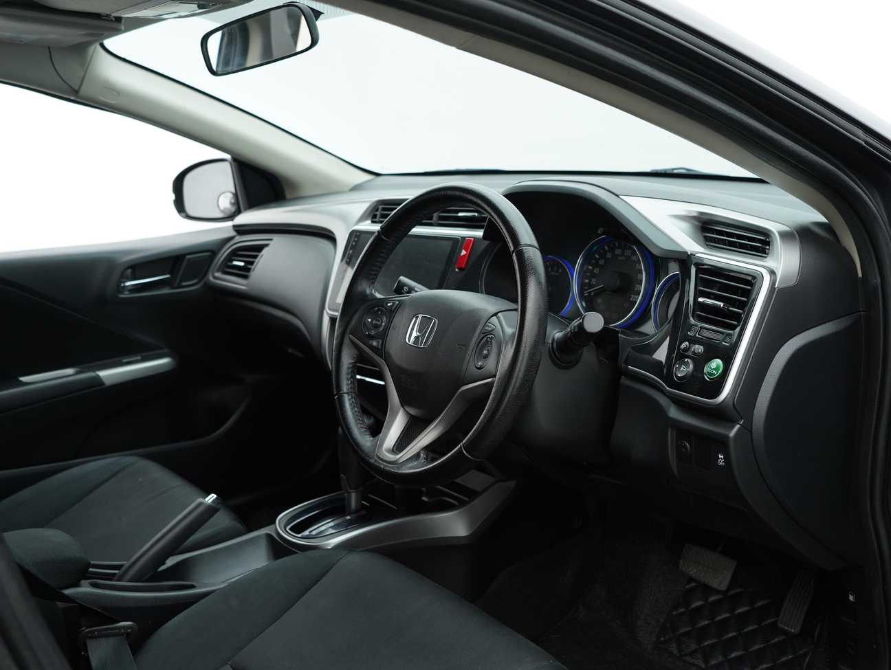 used 2015 Honda City V 1.5