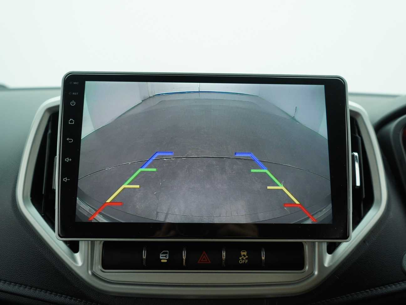 terpakai 2015 Proton Iriz Executive 1.6