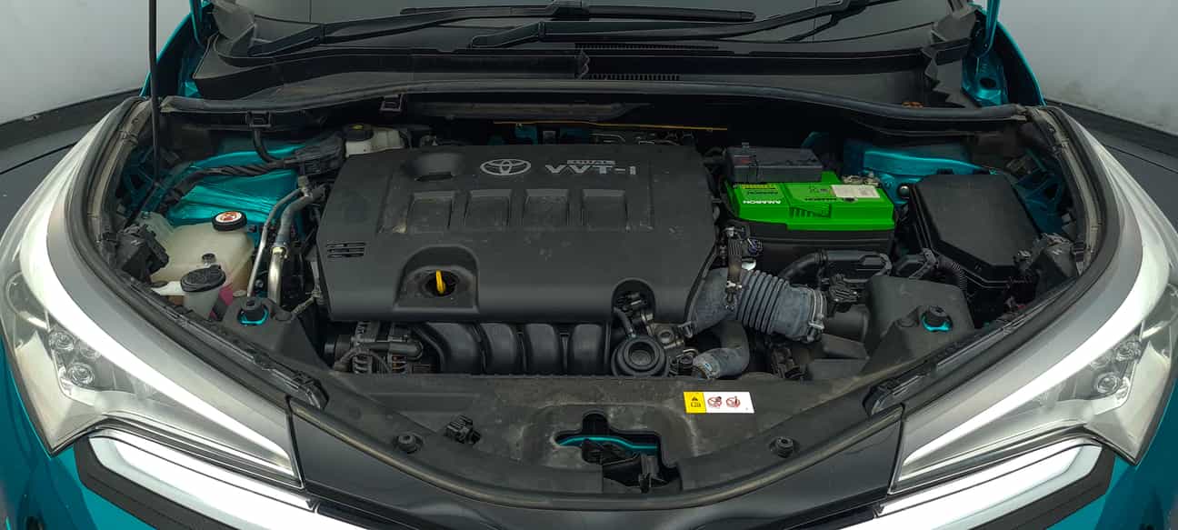 used 2019 Toyota C-HR  1.8