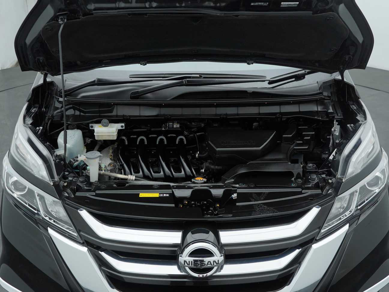 used 2022 Nissan Serena S-Hybrid High-Way Star 2.0