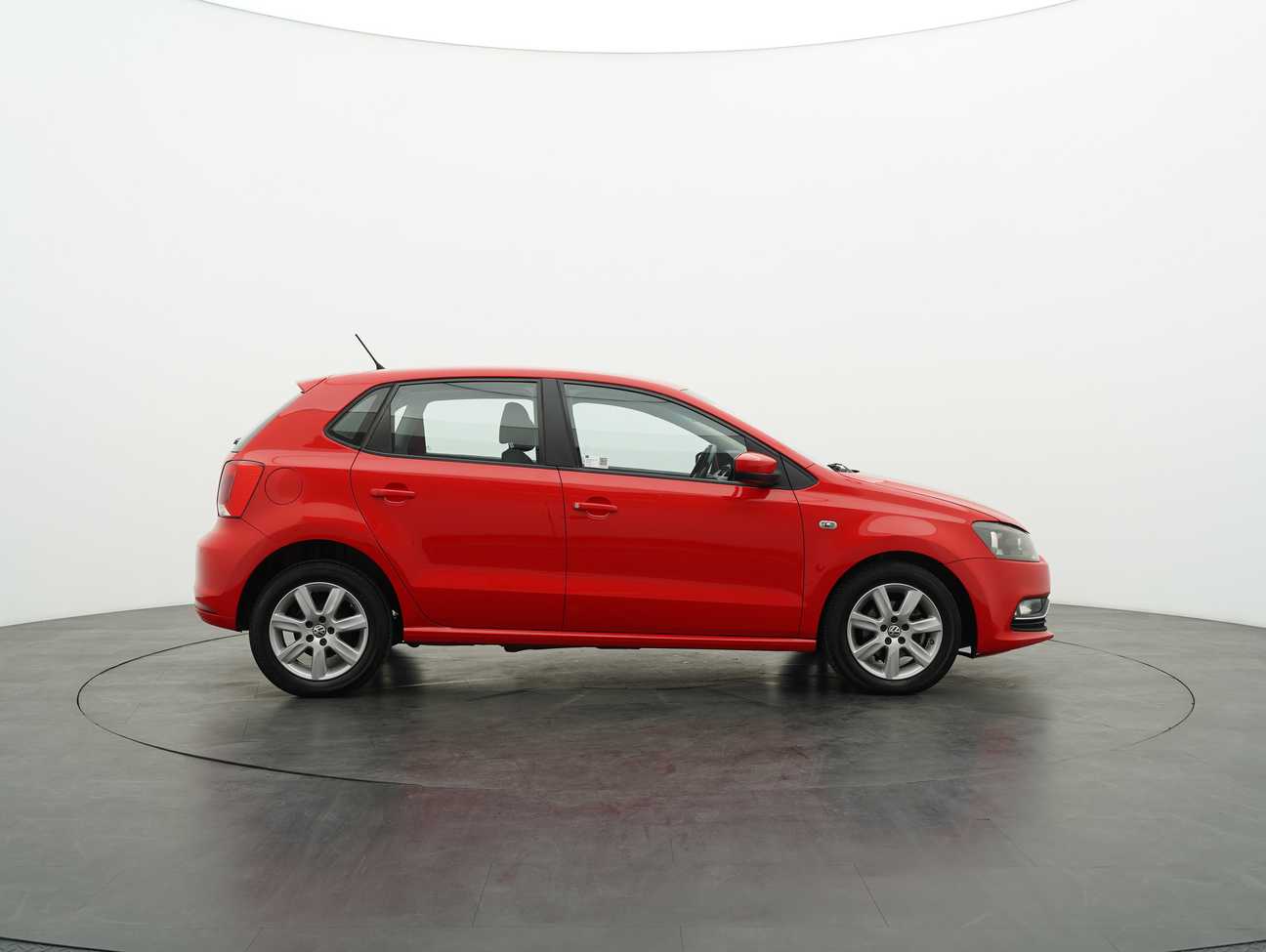 terpakai 2016 Volkswagen Polo Comfortline 1.6
