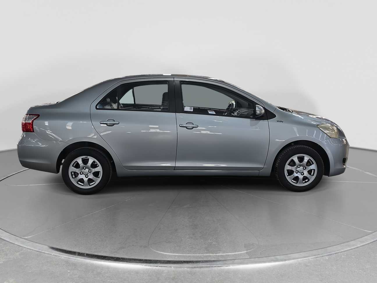 terpakai 2011 Toyota Vios E 1.5